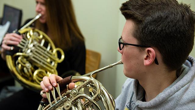 Horn Lesson